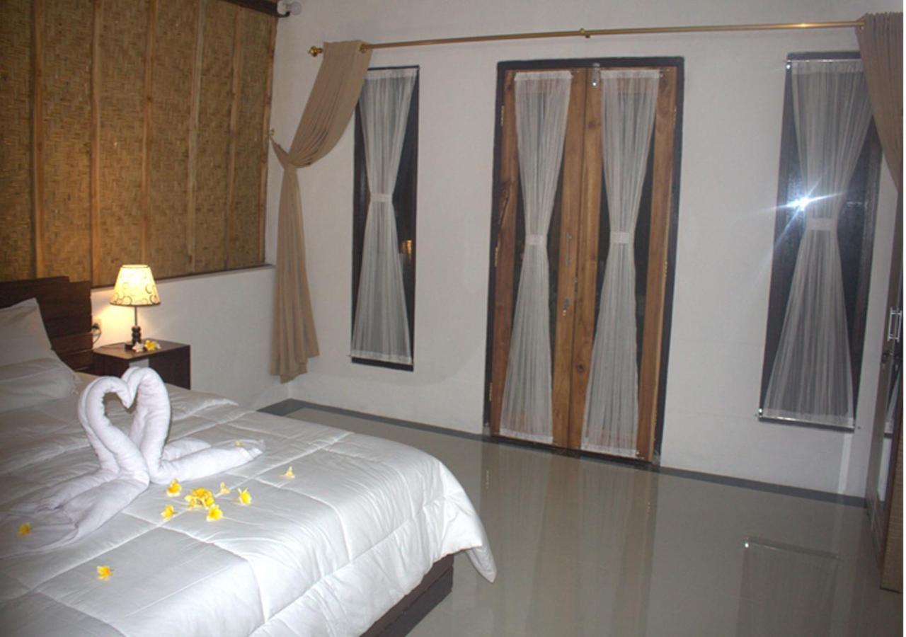Sebrang Hills Bungalow Ped Buitenkant foto